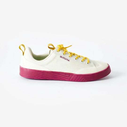Zet Canvas Approach Shoe Approach Shoes Ships Next Business Day Pink Men 3 | Women 4 | EU 34 