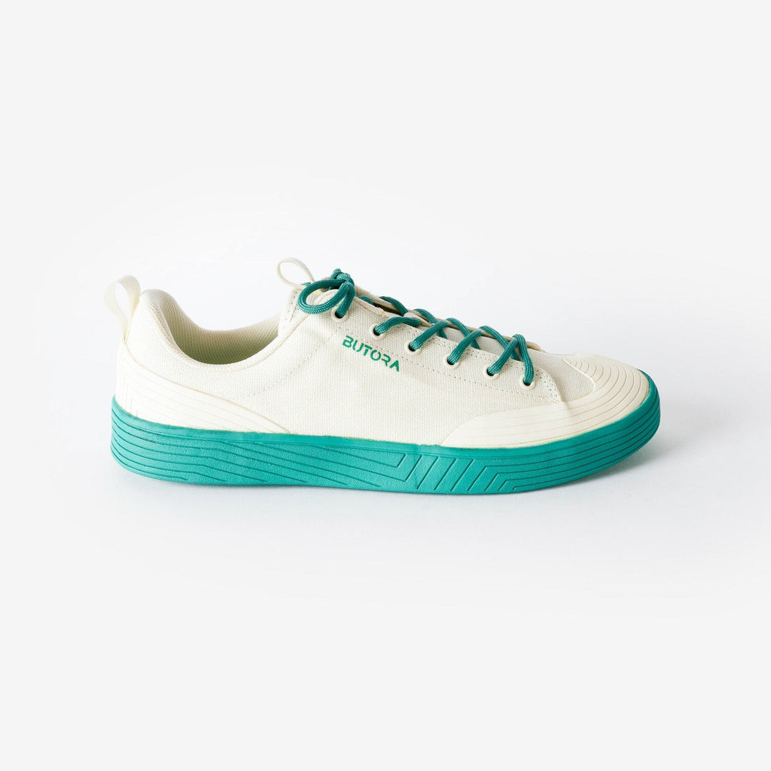 Zet Canvas Approach Shoe Approach Shoes Ships Next Business Day Green Men 3 | Women 4 | EU 34 