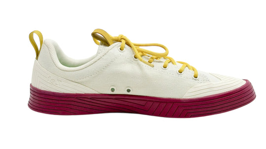 Zet Canvas Approach Shoe Approach Shoes Ships Next Business Day Pink Men 3 | Women 4 | EU 34